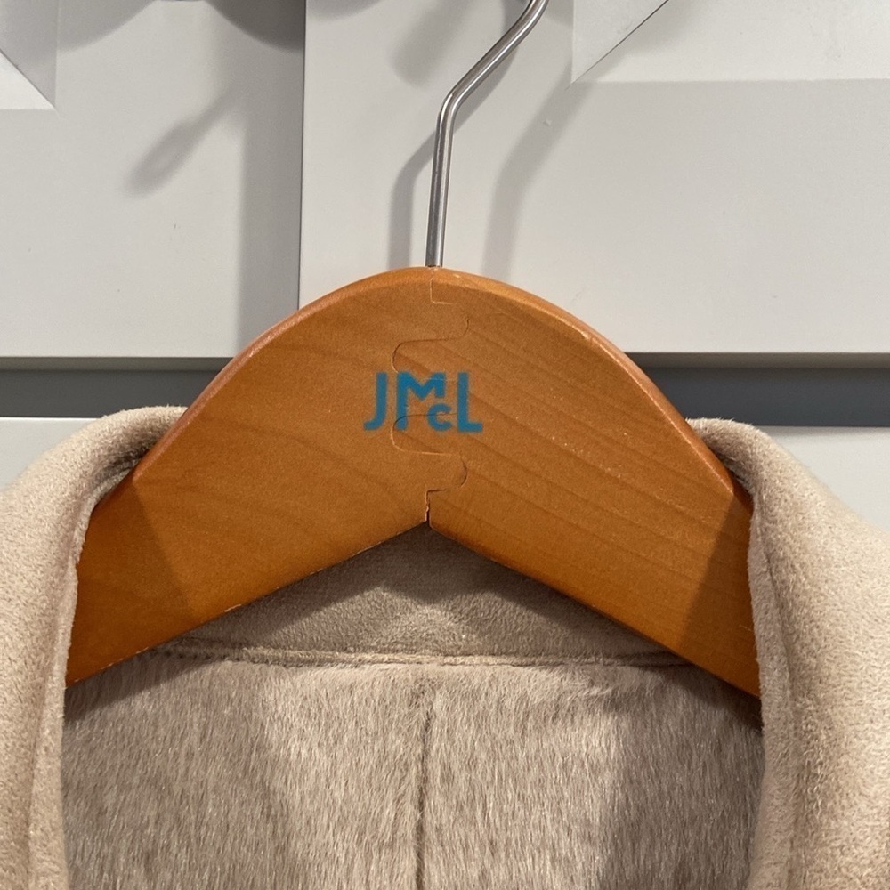 J.McLaughlin NWT Women Quay Reversible Faux Fur Coat Lt_sand-solid Small - Picture 10 of 11